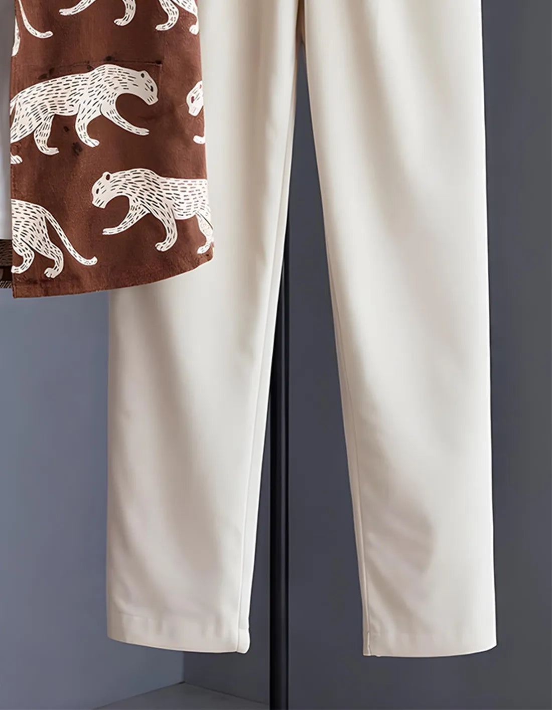 Brown Panther Motif Print Shirt with Relaxed Fit Solid Pants – Men’s Premium Cord Set